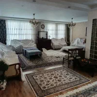 ۸۰متری اقبال ۲خوابه