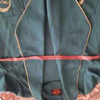 کت سبز|لباس|قم, ژاندارمها|دیوار