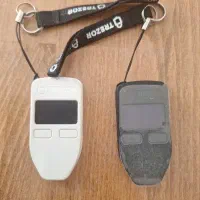 کیف پول سخت افزاری ترزور وان Trezor One