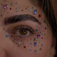 آموزش تخصصی لیفت مژه و ابرو