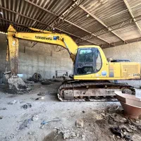 بیل کوماتسو ۲۰۰