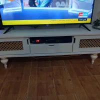 میزتلوزیون سفید