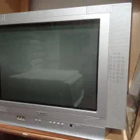 تلویزیون عتیقه۲۱اینچ رنگیSNOWAقدیمی بی کارکرد