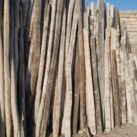 وسایل قالبندی تیروتخته وچهارتراش ودوتراش وجالب دور|مصالح و تجهیزات ساختمان|مبارکه, |دیوار