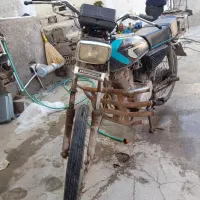 موتورسیکلت ۱۲۵ مزایده