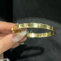 دستبند کارتیر