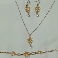 ست زیبای دخترونه شکوفه