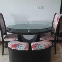 میز ناهارخوری