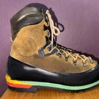 کفش کوهنوردی مدل Lasportiva 930 Nepal (اورجینال)|کوهنوردی و کمپینگ|تهران, ونک|دیوار
