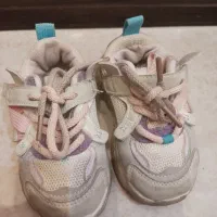 تعدادی وسایل بچه