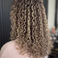 خدمات زیبایی و سلامت