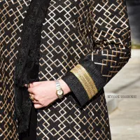مانتو مجلسی مشکی طلایی جنس ژاکارد ترک ا سایز ۴۲،۴۴