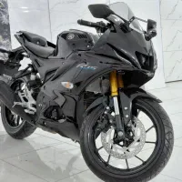 یاماها r15 نیوفیس