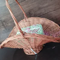 سبد گل تزئینی