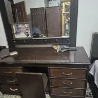 کمدو دراور و تخت|جاکفشی، کمد، دراور|اصفهان, باغ فدک|دیوار
