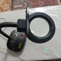 ذره بین چراغ دار