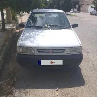 یک دستگاه پراید ۸۹ رنگ سفید صدفی