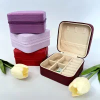 کیف جواهری|کیف، کفش، کمربند|قم, باسکول|دیوار