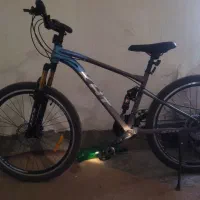 دوچرخه 26 در حد نو بسیار کم کار با تخفیف|دوچرخه، اسکیت، اسکوتر|دوگنبدان, |دیوار