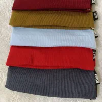 کلاه باکت|لباس|زنجان, |دیوار