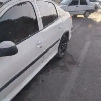 پژو ۲۰۶