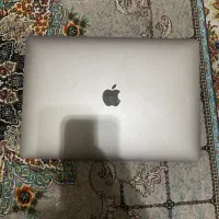 مک بوک  2020پرو M1