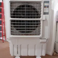 کولر آبی ایستاده