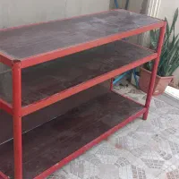 ویترین فلزی