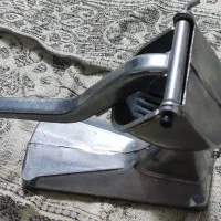 آبمیوه گیری دستی