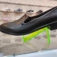 کفش چرم مصنوعی