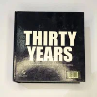 سی سال - روزنگار مصور ایران پس از انقلاب اسلامی|کتاب و مجله تاریخی|تهران, نصرت|دیوار