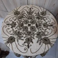 میز خاطره به همراه رومیزی