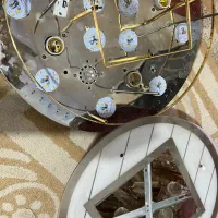 یک عدد لوستر بازکرده همه وسایلش سالم