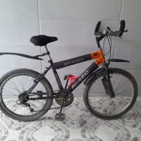 سه تا دوچرخه و یک عدد سه چرخه