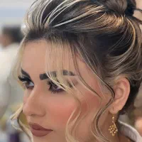 تخفیف ویژه خدمات میکاپ و شینیون