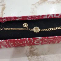 گوشواره و دستبند