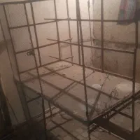 گنجه دو طبقه سالم جا قفلی هم داره اهنی