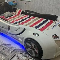 تخت ماشینی آپادانا