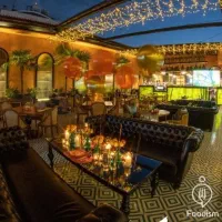 صندوقدار و هاست رستوران