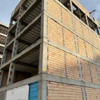 بنا‌ دیوار چینی و سیمان کاری حرفه‌ی