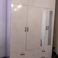 کمد دیواری جادار و تمیز درحد نو