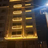 به یک نفر شاگردسنگ کاری  برشکار