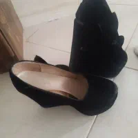 کفش|کیف، کفش، کمربند|بیرجند, |دیوار