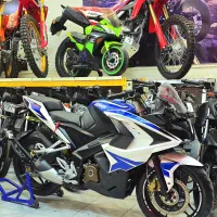 پالس ار اس RS200