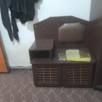 یک عددمیز تلفن