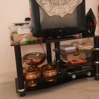 میز وتلویزیون در حد نو