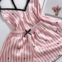 تاپ شرتک|لباس|جاجرم, |دیوار