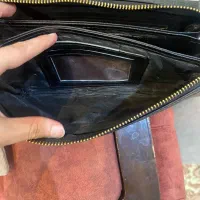 کیف چرمی اصل|کیف، کفش، کمربند|قم, چهل درخت‎|دیوار