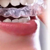 دستیار و منشی مطب دندانپزشکی