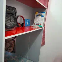 تخت دوطبقه سالم و تمیز